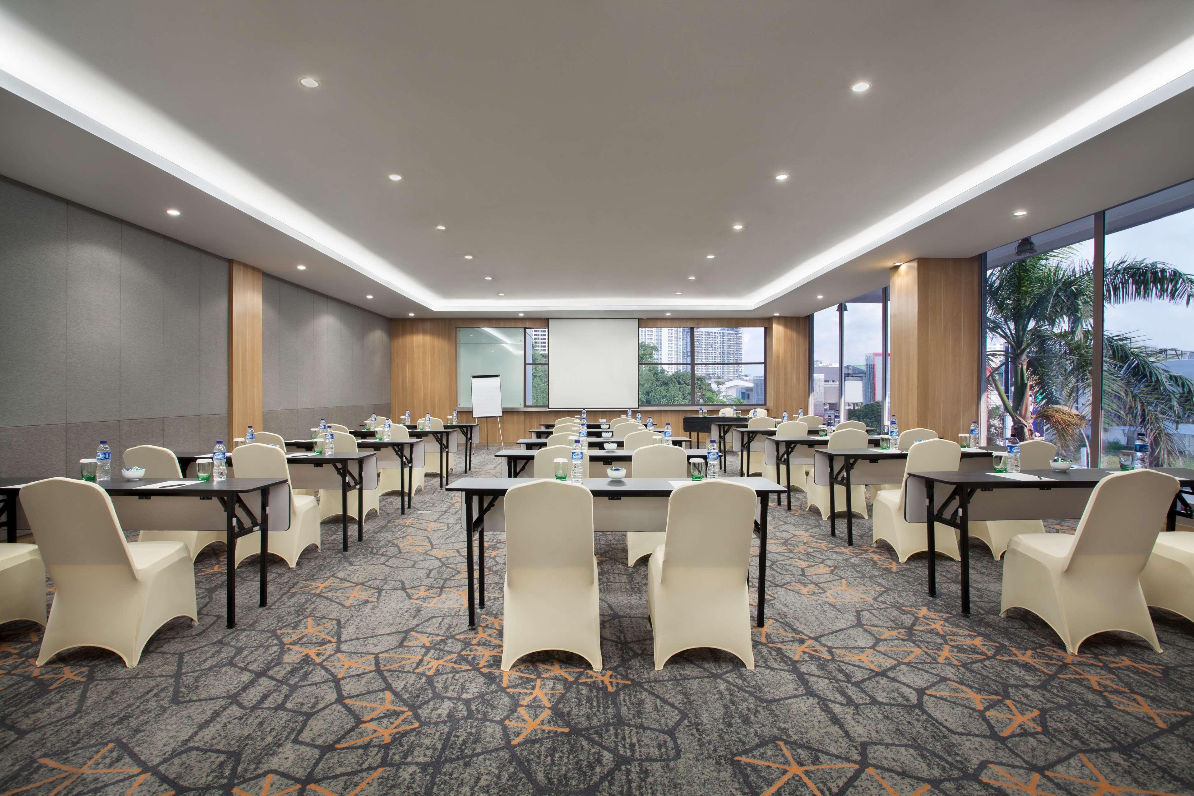 Aiho Hotel Μεντάν Επιχειρήσεις φωτογραφία